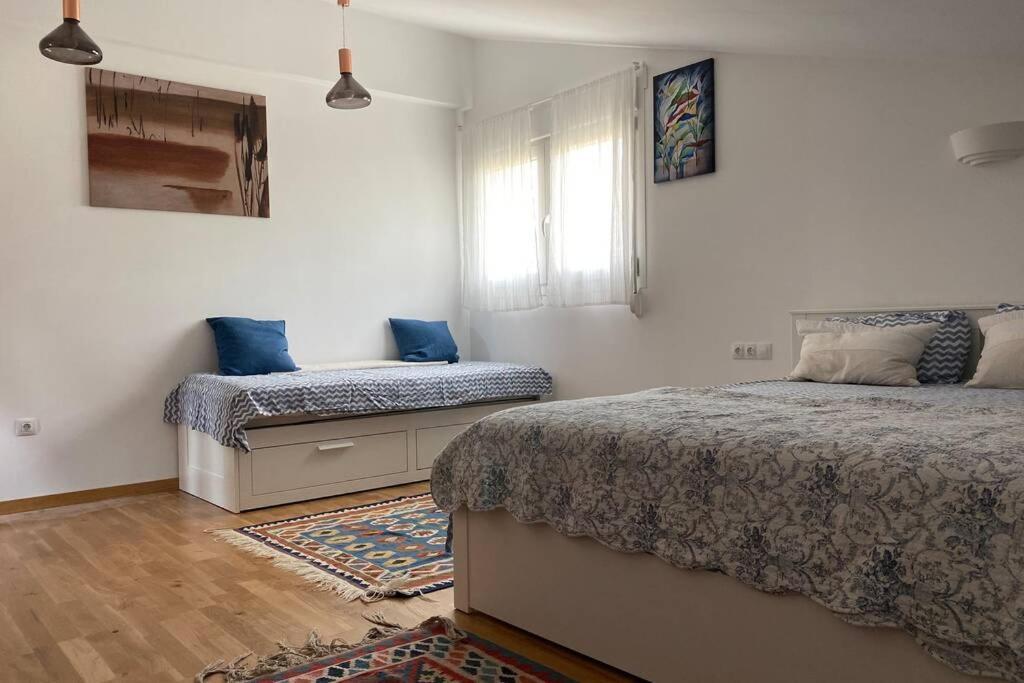 Charming Apartment In Becerril De La Sierra Luaran gambar